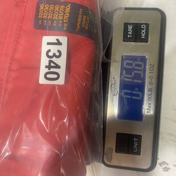 NWT Gap Khaki Lived In Pants Mens 32x30 Red Relaxed Fit Tapered Comfortable Styl - Picture 14 of 14